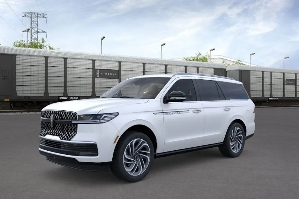 2025 Lincoln Navigator Reserve photo 1