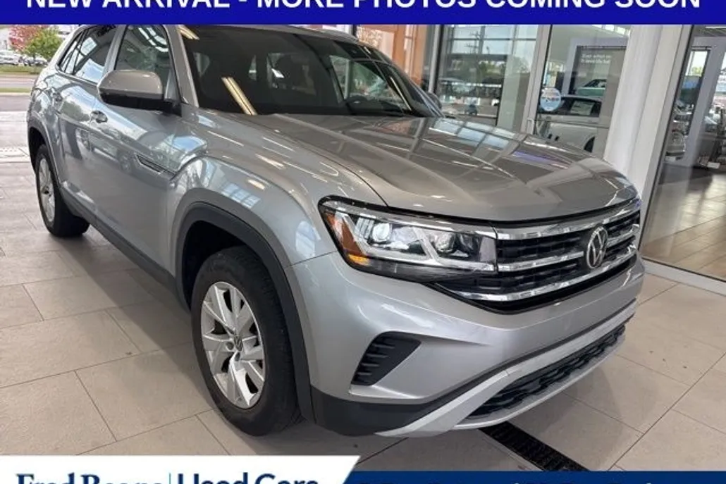 2021 Volkswagen Atlas Cross Sport photo 1