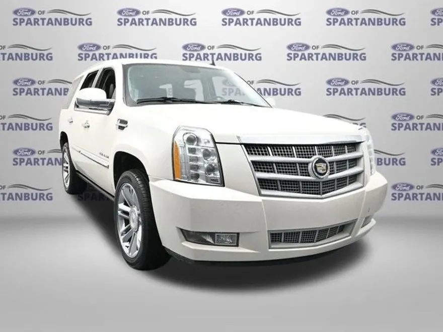 2012 Cadillac Escalade Platinum photo 1