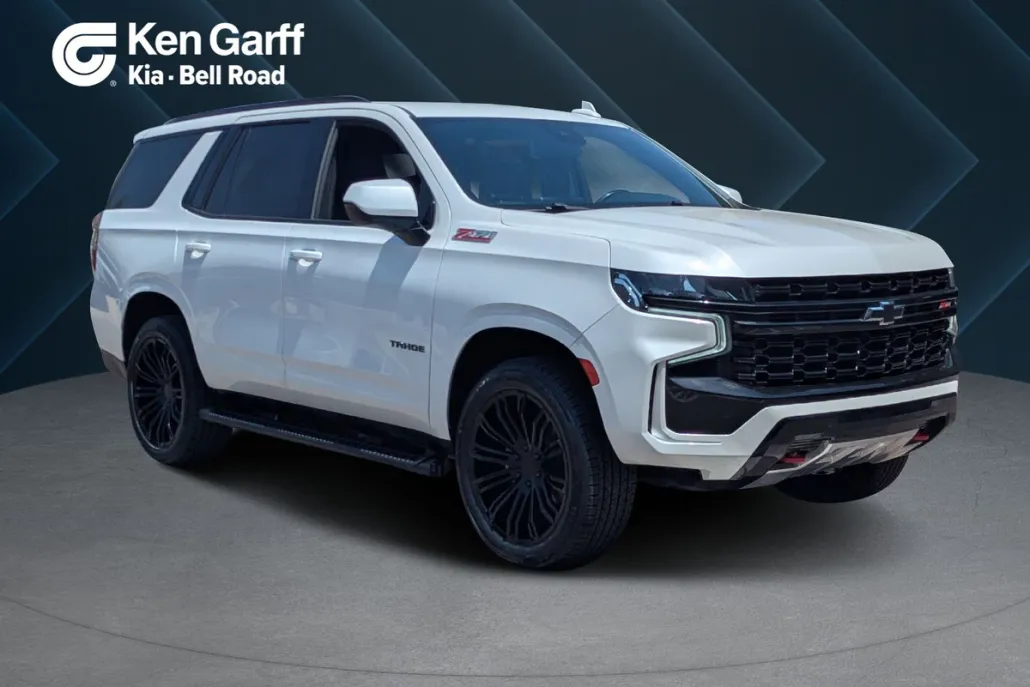 2023 Chevrolet Tahoe Z71 photo 1