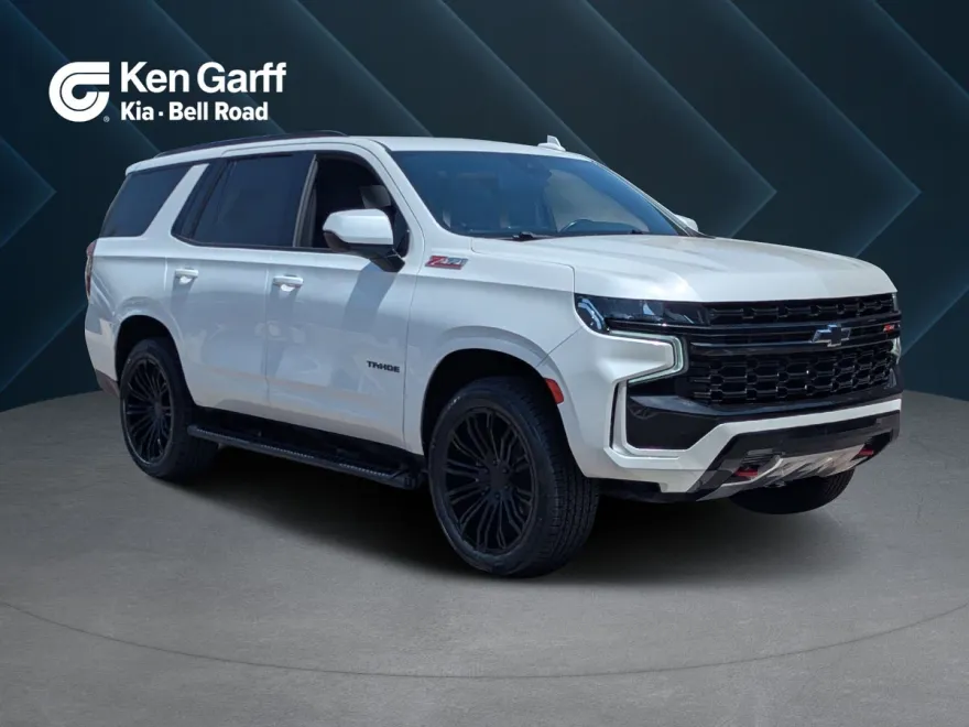 2023 Chevrolet Tahoe Z71 photo 1