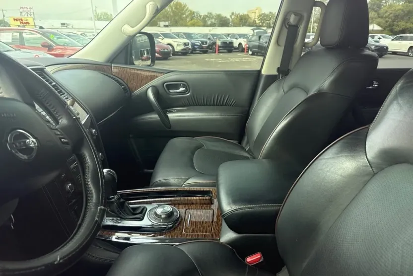 2018 Nissan Armada SL photo 1