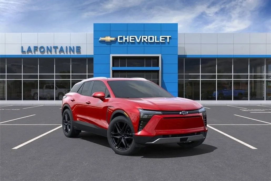 2025 Chevrolet Blazer EV photo 1