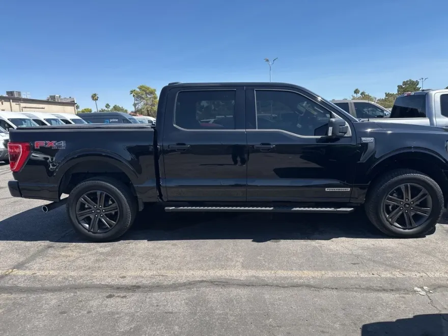 2022 Ford F-150 XLT photo 1