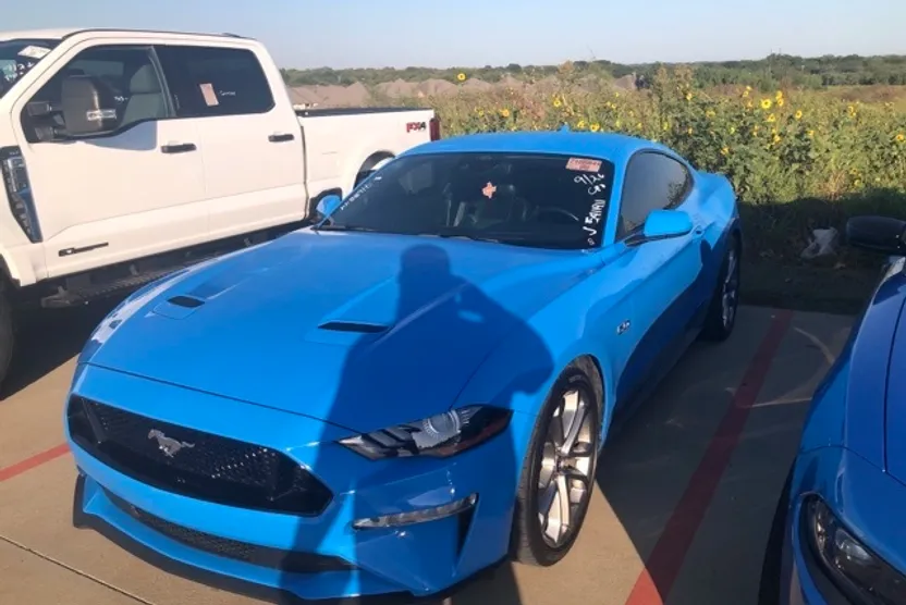 2023 Ford Mustang GT Premium photo 1