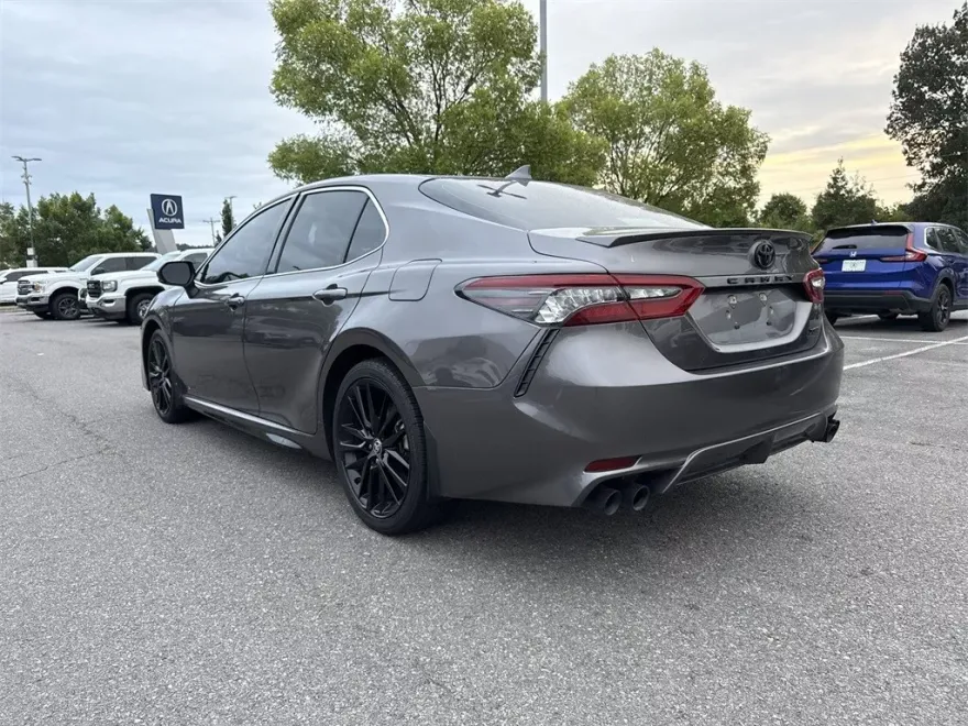 2022 Toyota Camry XSE photo 1