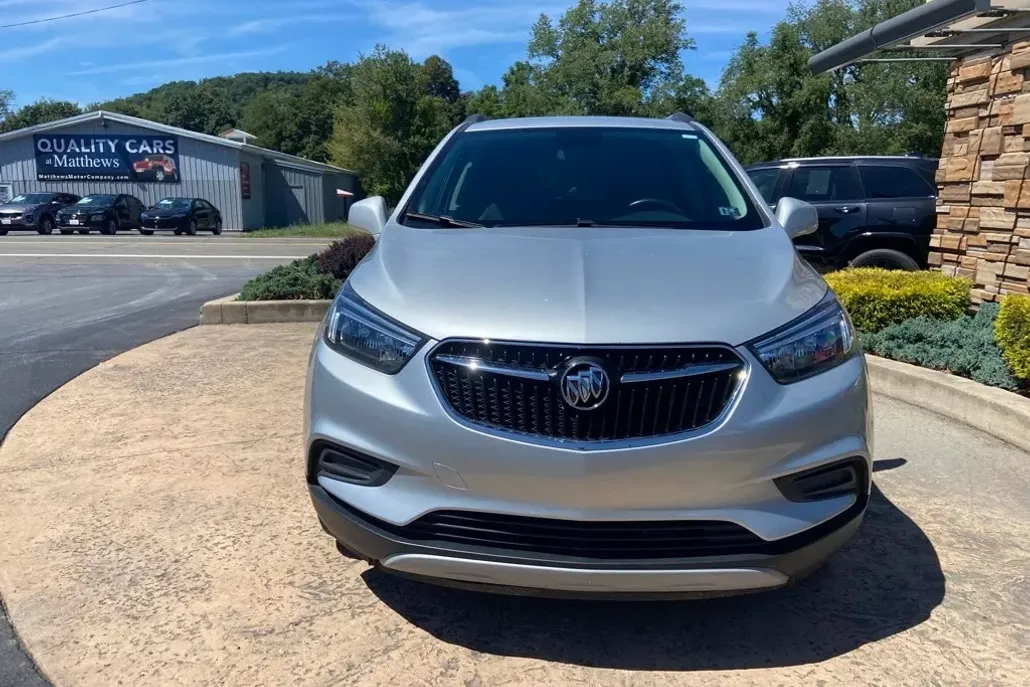 2021 Buick Encore Preferred photo 1