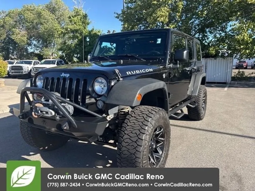 2016 Jeep Wrangler Unlimited Rubicon photo 1