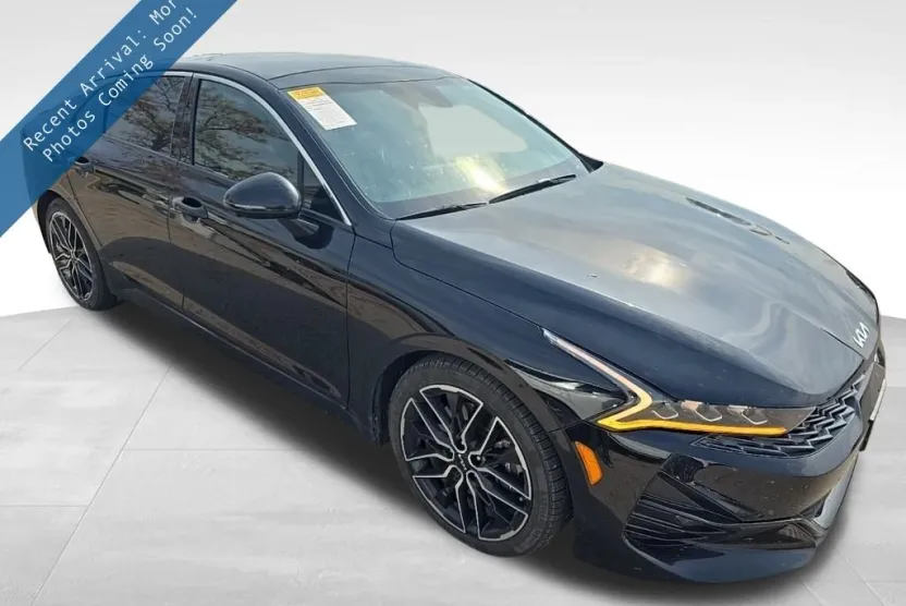 2023 Kia K5 GT photo 1