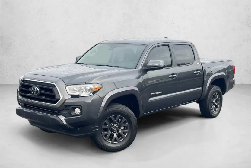 2023 Toyota Tacoma SR5 V6 photo 1