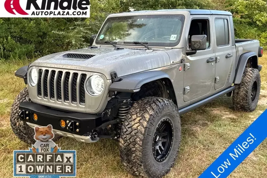 2021 Jeep Gladiator Mojave photo 1