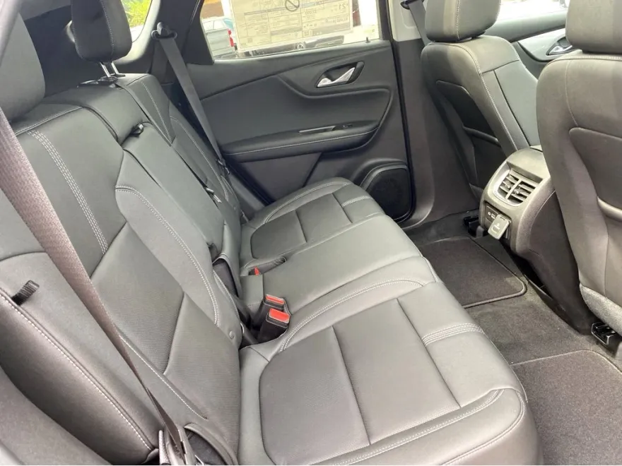 2024 Chevrolet Blazer 3LT photo 27