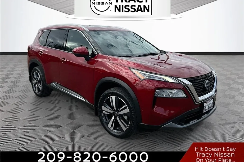 2023 Nissan Rogue SL photo 1