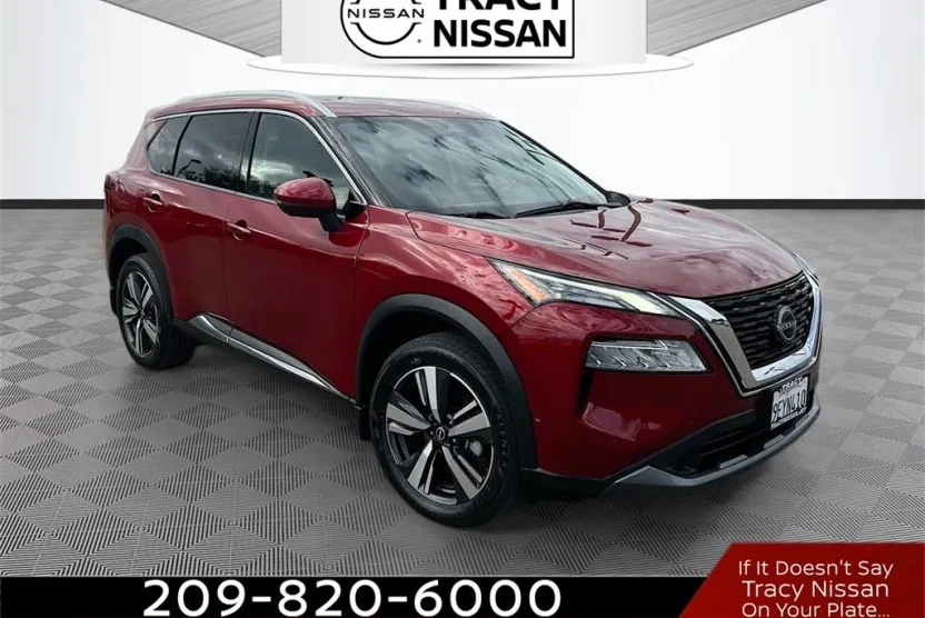 2023 Nissan Rogue SL photo 1