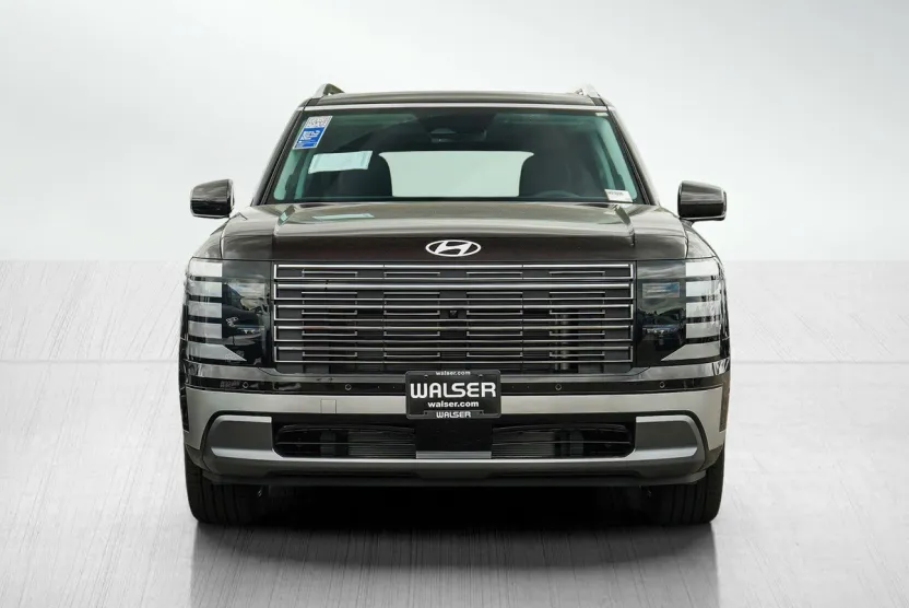 2026 Hyundai Palisade Limited photo 1