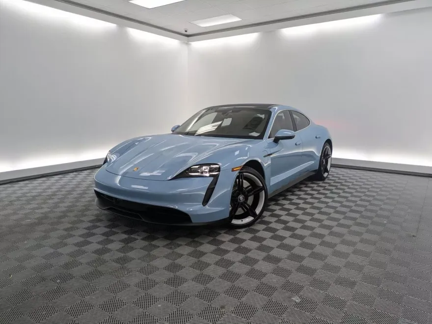 2024 Porsche Taycan 4S photo 1