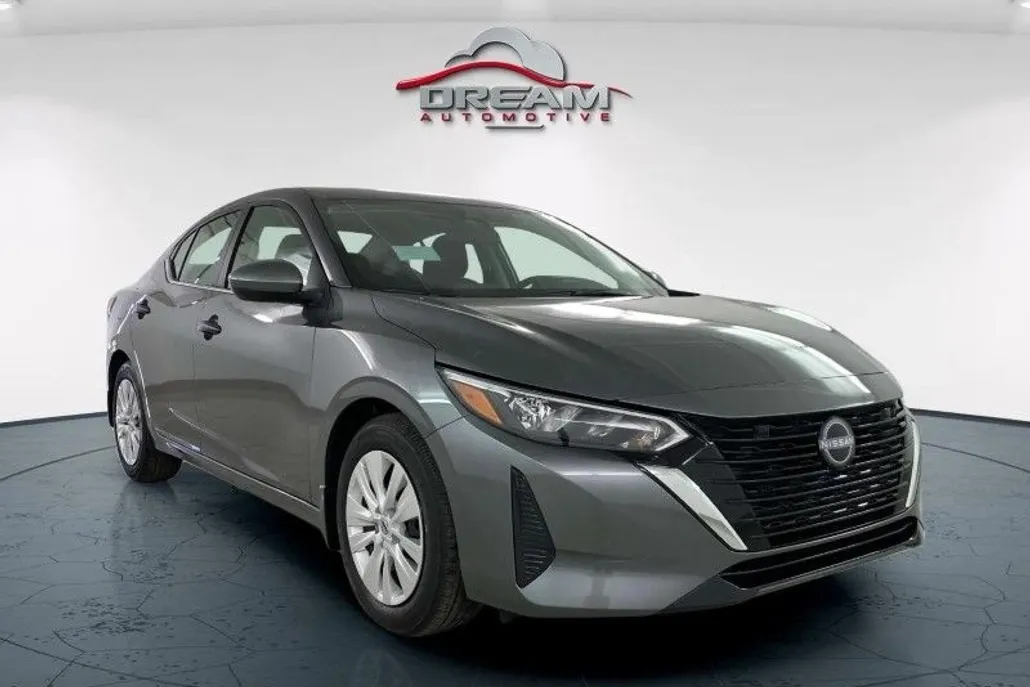 2025 Nissan Sentra S photo 1