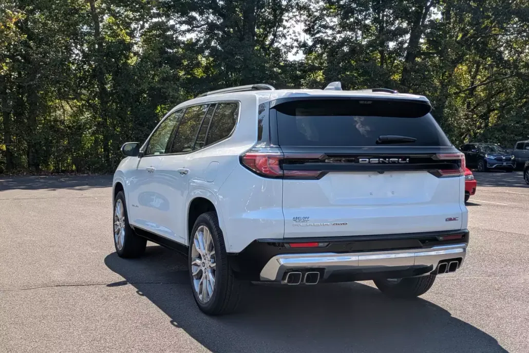 2026 Gmc Acadia Denali photo 1