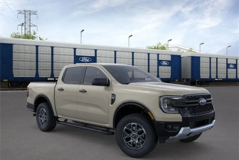 2025 Ford Ranger XLT photo 1
