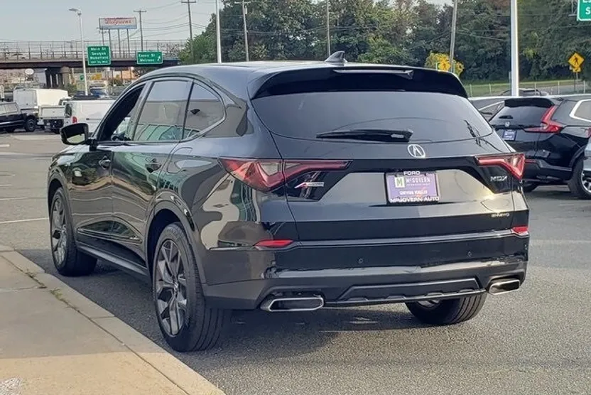 2023 Acura MDX SH-AWD A-Spec photo 1