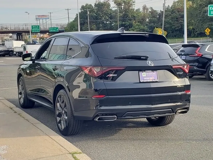 2023 Acura MDX SH-AWD A-Spec photo 1