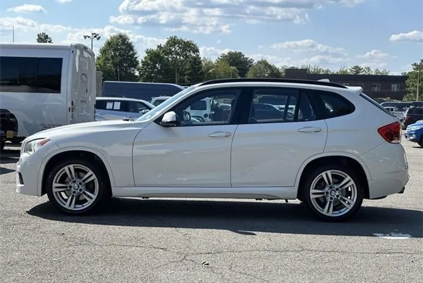 2015 Bmw X1 XDrive28i photo 1