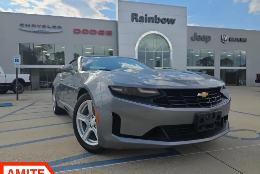 2020 Chevrolet Camaro 1LT photo 1