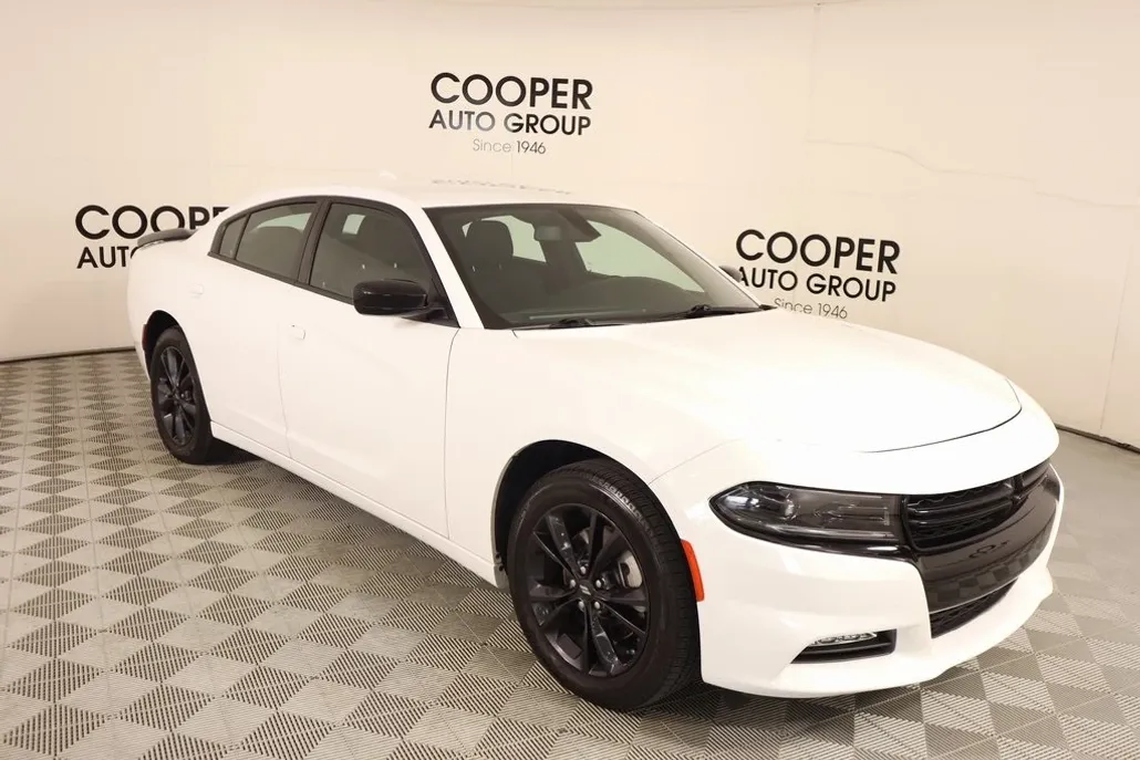 2023 Dodge Charger SXT photo 1