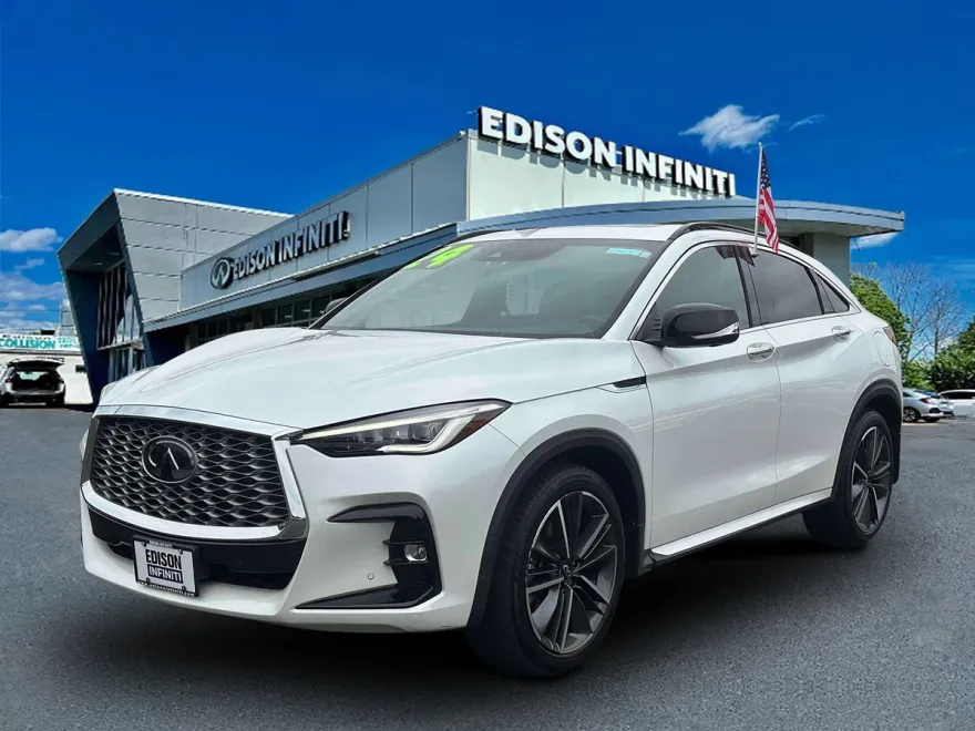 2024 Infiniti QX55 Essential photo 1