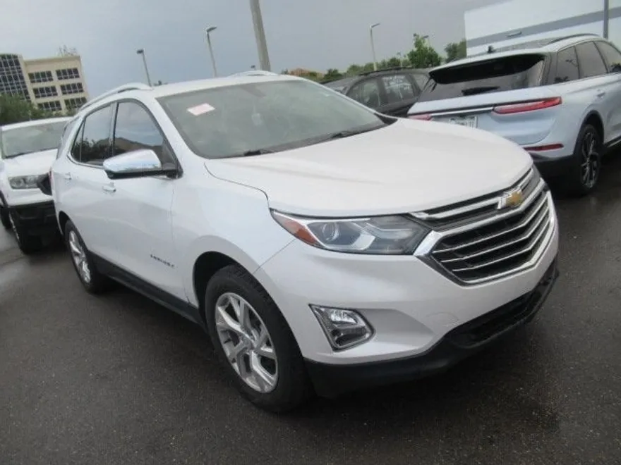 2019 Chevrolet Equinox Premier photo 1