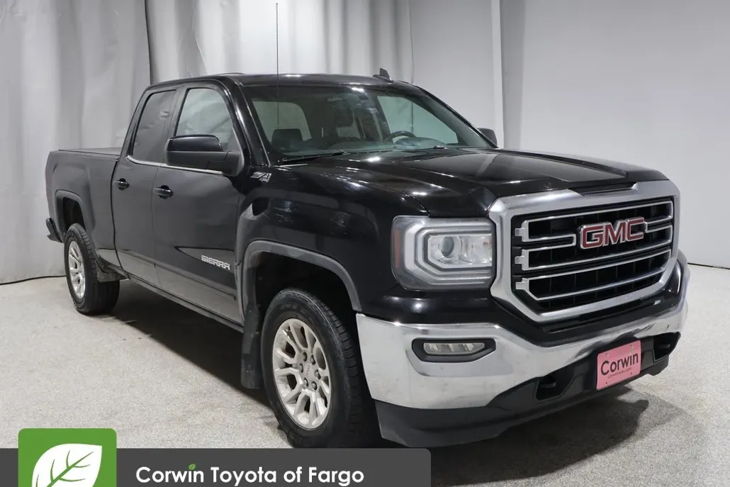2016 Gmc Sierra 1500 SLE photo 1
