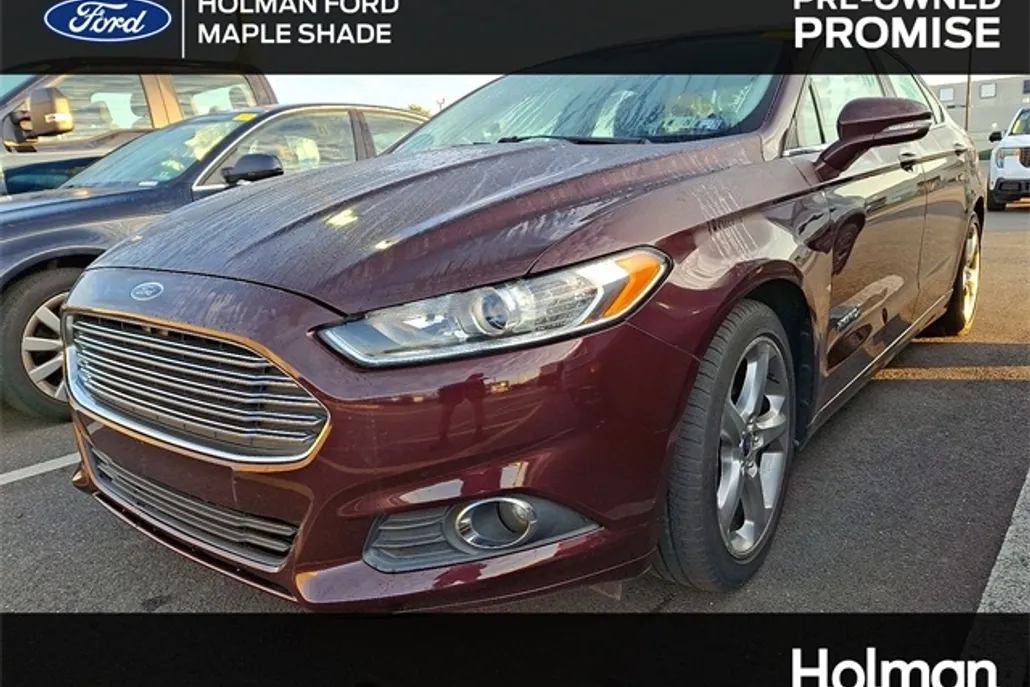 2013 Ford Fusion Hybrid SE photo 1