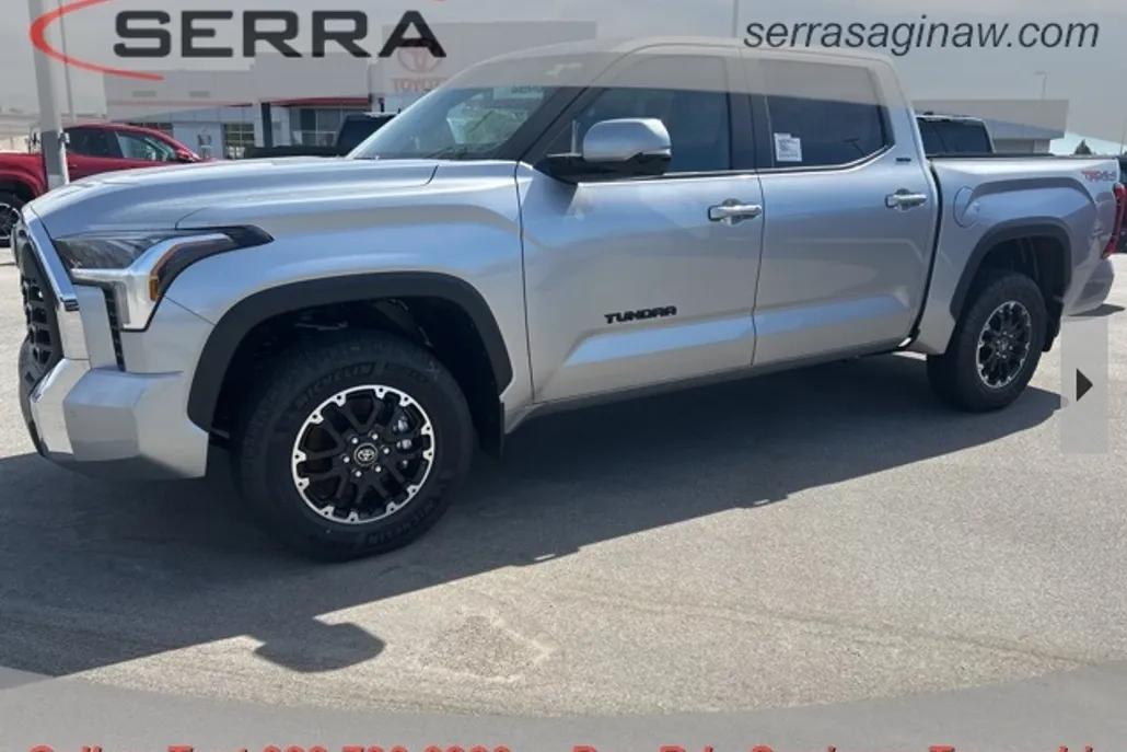 2025 Toyota Tundra SR5 photo 1