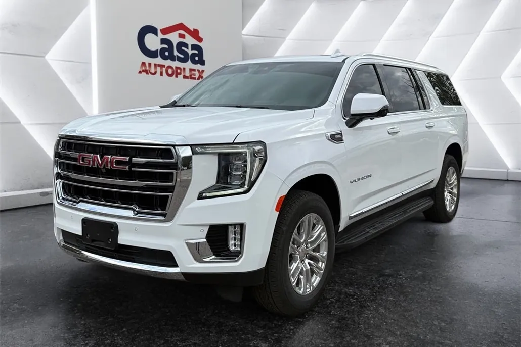 2024 Gmc Yukon XL SLT photo 1