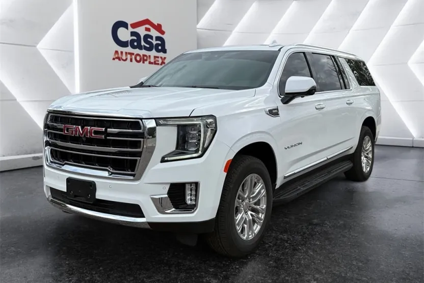 2024 Gmc Yukon XL SLT photo 1