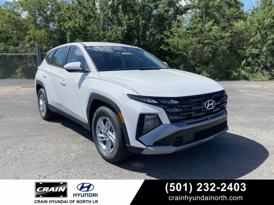 2025 Hyundai Tucson SE photo 1