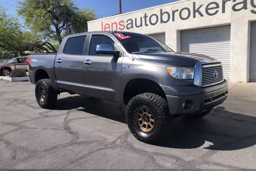 2012 Toyota Tundra Limited photo 1