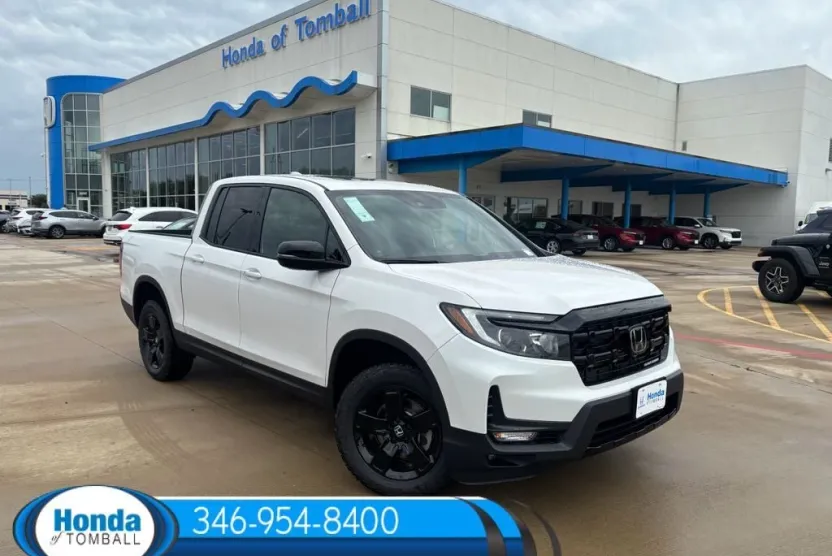 2025 Honda Ridgeline Black Edition photo 1