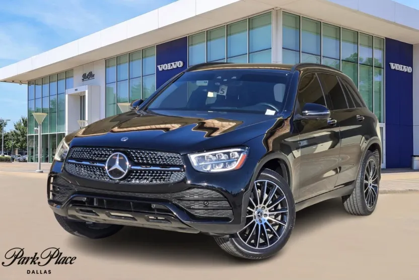 2021 Mercedes Benz GLC 300 photo 1