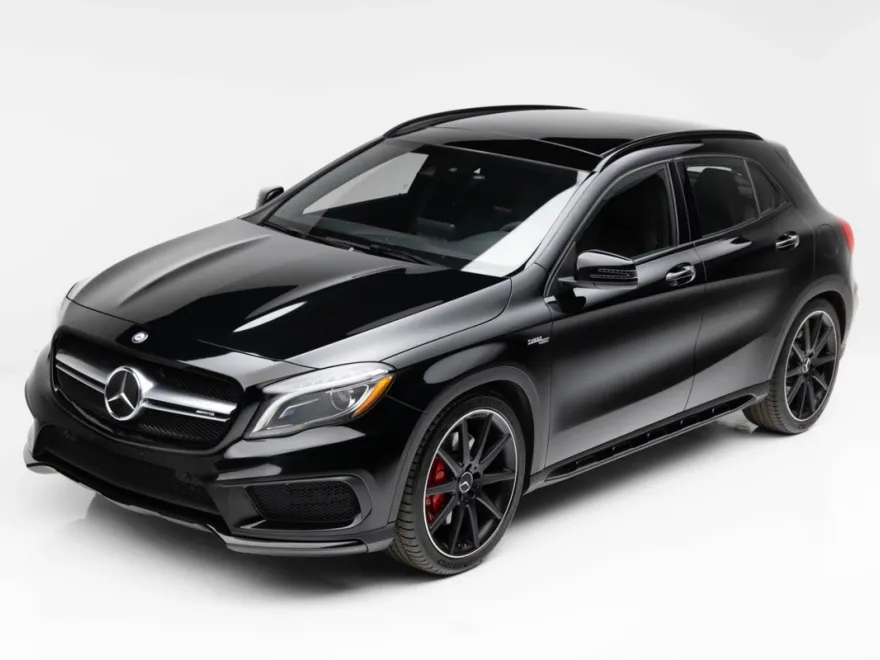 2017 Mercedes Benz GLA 45 AMG photo 1