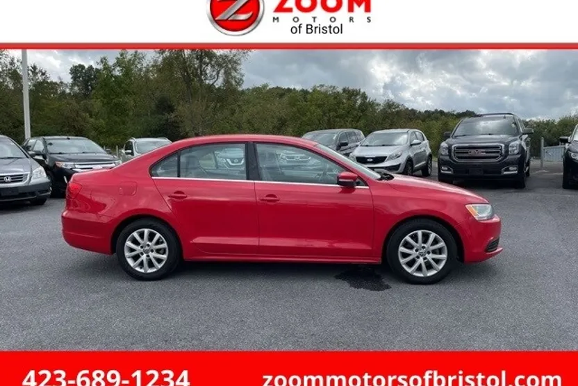 2013 Volkswagen Jetta Comfortline photo 1