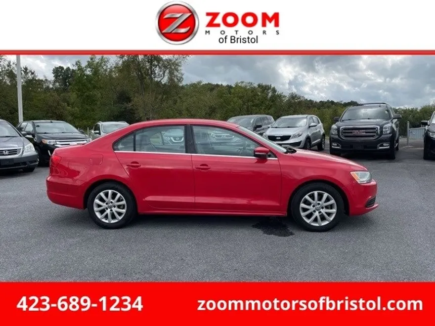 2013 Volkswagen Jetta Comfortline photo 1