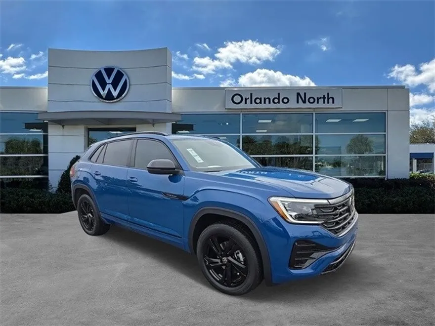 2025 Volkswagen Atlas Cross Sport SEL R-Line photo 1