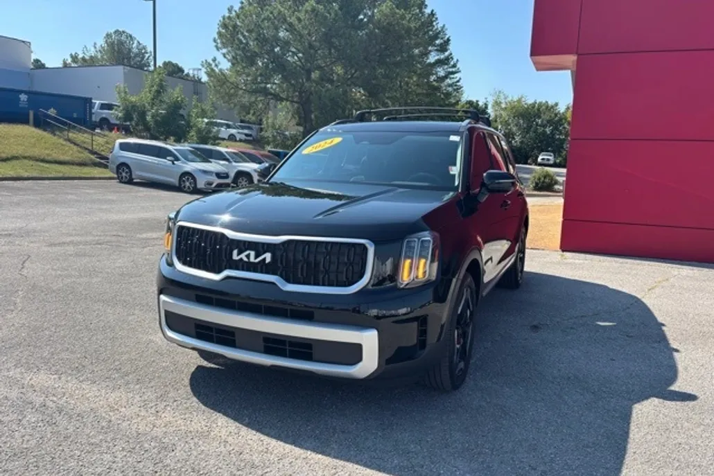 2024 Kia Telluride EX photo 1