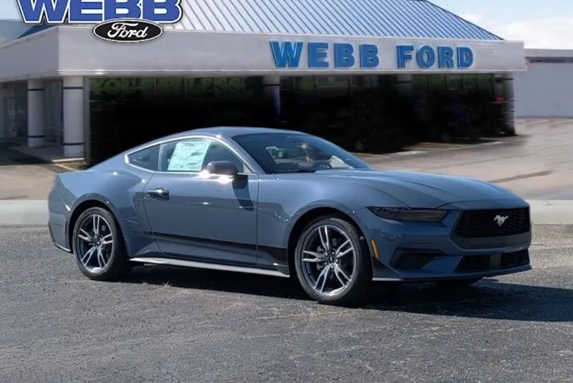 2025 Ford Mustang EcoBoost Premium photo 1
