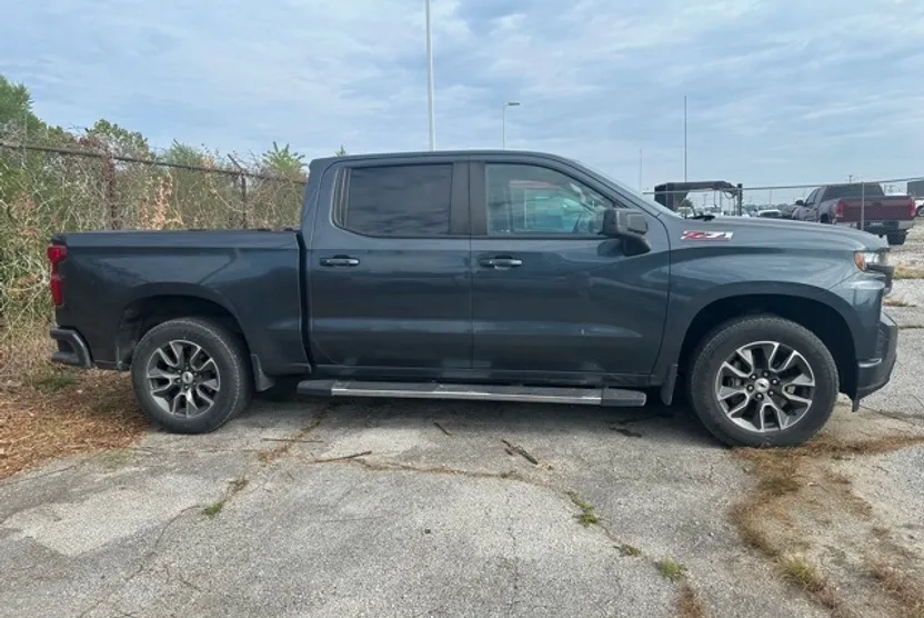 2019 Chevrolet Silverado 1500 RST photo 1