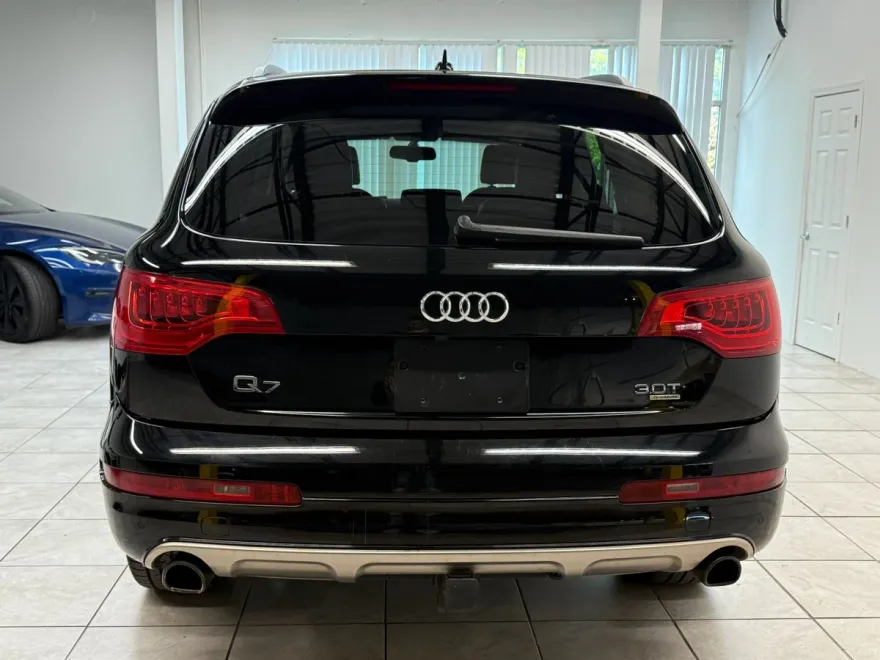2015 Audi Q7 3.0T Premium Plus photo 1