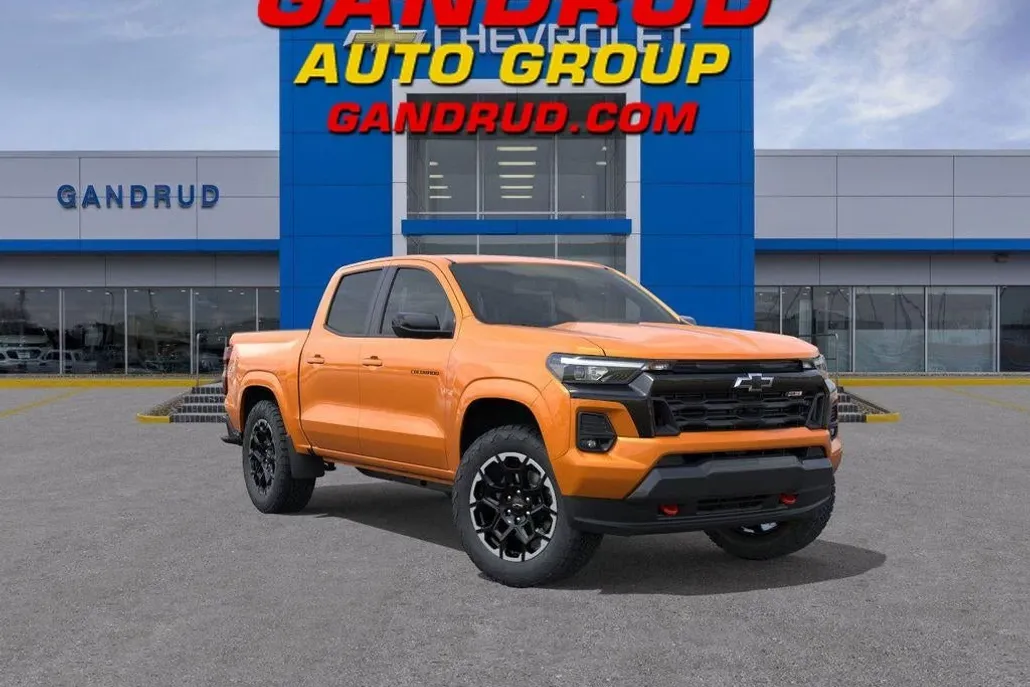 2026 Chevrolet Colorado Z71 photo 1