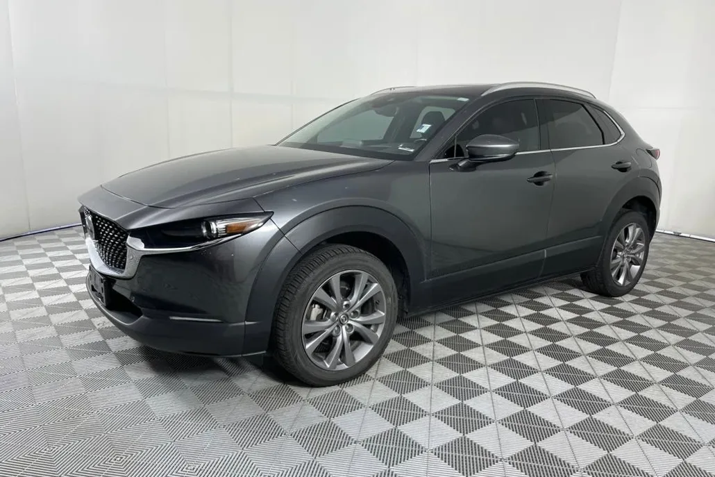 2021 Mazda CX-30 Premium photo 1