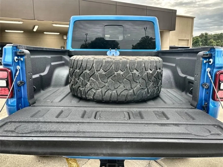 2022 Jeep Gladiator High Altitude photo 23